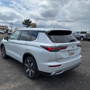 MITSUBISHI OUTLANDER SE 2.5 S-AWC - 5