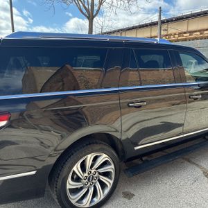 LINCOLN NAVIGATOR L RESERVE - 9
