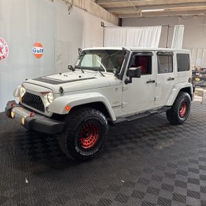 JEEP WRANGLER UNLIMITED SAHARA - 1
