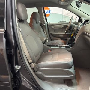 2016 Chevrolet TRAVERSE LT — миниатюра 33