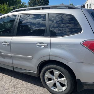 صورة 6 لـ 2016 Subaru FORESTER 2.5I
