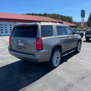 Chevrolet Tahoe Premier - 8