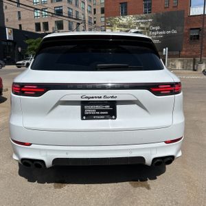 PORSCHE CAYENNE TURBO - 7