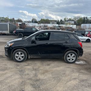 CHEVROLET TRAX LS - 3