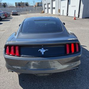 FORD MUSTANG V6 - 7