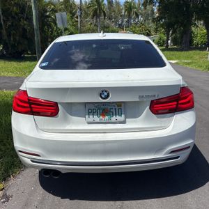 BMW 3 SERIES 330I - 7