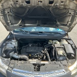2011 Chevrolet CRUZE LT — фото 41
