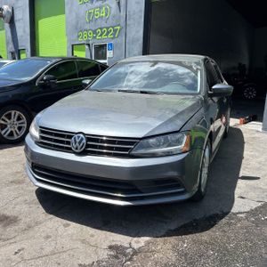 VOLKSWAGEN JETTA 1.4T S - 1
