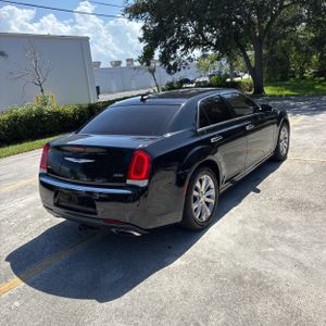 صورة 8 لـ 2020 Chrysler 300 LIMITED