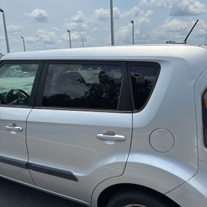2011 KIA SOUL + — фото 6