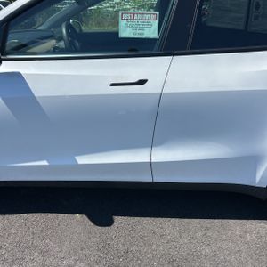 TESLA MODEL Y LONG RANGE - 4