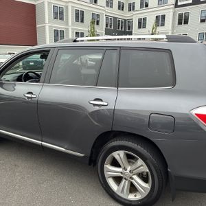 2013 Toyota HIGHLANDER LIMITED — фото 6