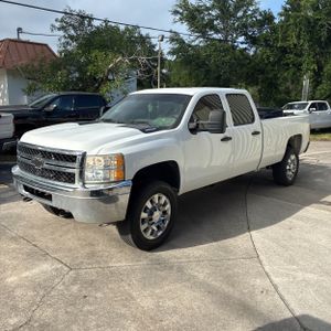 CHEVROLET SILVERADO - 1