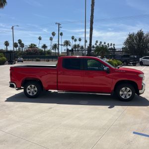 2021 Chevrolet SILVERADO 1500 LT 照片 10