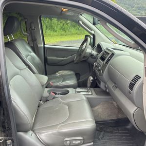 2010 Nissan FRONTIER LE 缩略图 32