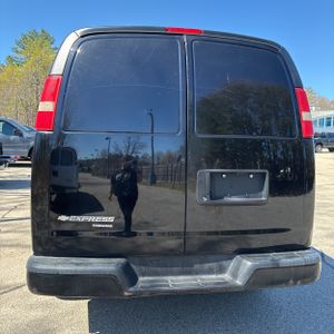 CHEVROLET EXPRESS - 7