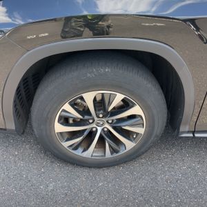 صورة مصغرة 17 لـ 2021 Lexus RX 350 BASE