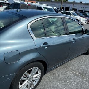 صورة 8 لـ 2010 Infiniti G37 JOURNEY