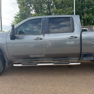 CHEVROLET SILVERADO - 4