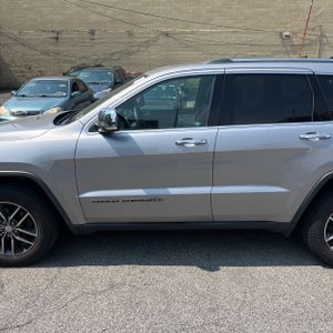 2017 JEEP GRAND CHEROKEE LIMITED 照片 4
