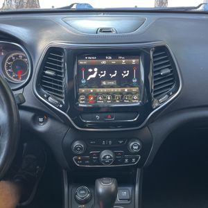 2019 JEEP CHEROKEE LIMITED 缩略图 38