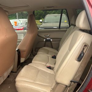 صورة مصغرة 33 لـ 2011 Volvo XC90 3.2