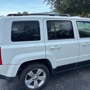 2016 JEEP PATRIOT LATITUDE 照片 9