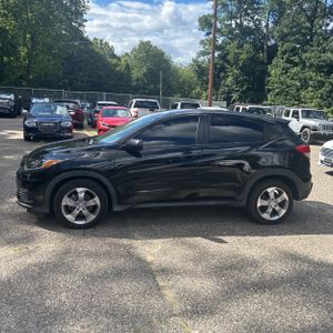 2019 Honda HR-V LX 照片 3