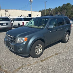 FORD ESCAPE LIMITED - 1