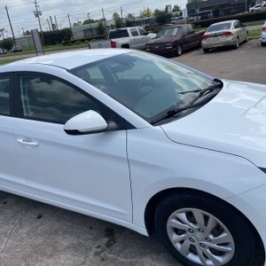 صورة مصغرة 11 لـ 2020 Hyundai ELANTRA SE