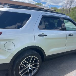 FORD EXPLORER SPORT - 9