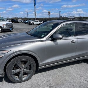 GENESIS GV70 2.5T STANDARD - 2