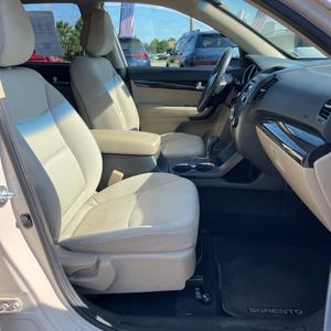 2011 KIA SORENTO LX 照片 32