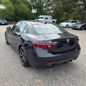 2018 ALFA Romeo GIULIA TI SPORT 照片 3