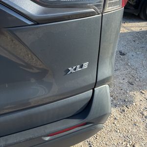 2019 Toyota RAV4 XLE PREMIUM 照片 21