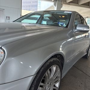 MERCEDES-BENZ E-CLASS - 2