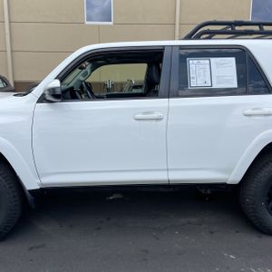 صورة 4 لـ 2020 Toyota 4RUNNER TRD PRO