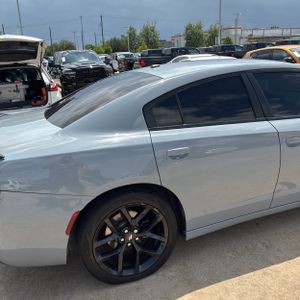 DODGE CHARGER SXT - 9