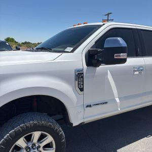 FORD F-250 PLATINUM - 2