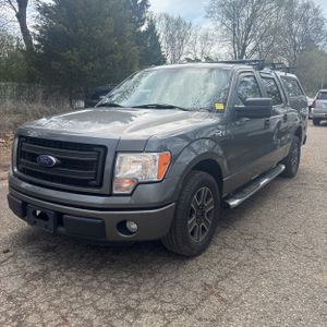 FORD F-150 STX - 1