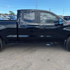 2020 Chevrolet SILVERADO 1500 RST 照片 11