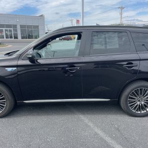 MITSUBISHI OUTLANDER PHEV LE S-AWC - 4