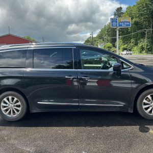 2018 Chrysler PACIFICA TOURING L — миниатюра 11