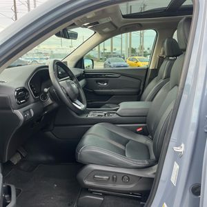 صورة مصغرة 32 لـ 2025 Honda PILOT TOURING