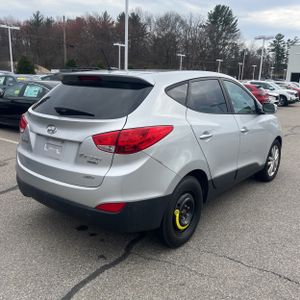 HYUNDAI TUCSON LIMITED - 8