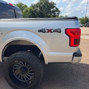 صورة 6 لـ 2019 FORD F-150 PLATINUM