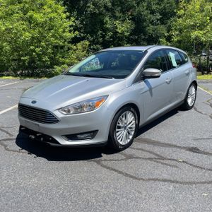 FORD FOCUS TITANIUM - 1