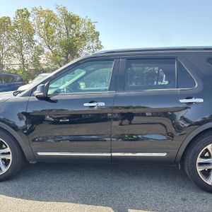 FORD EXPLORER LIMITED - 4