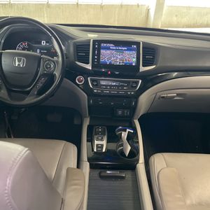 2017 Honda PILOT TOURING 照片 38