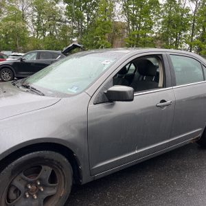 FORD FUSION SE - 2